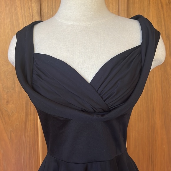 Trashy Diva by Candice Gwynn, Self bust fit flare 50’s style dress with jacket. - Picture 2 of 10